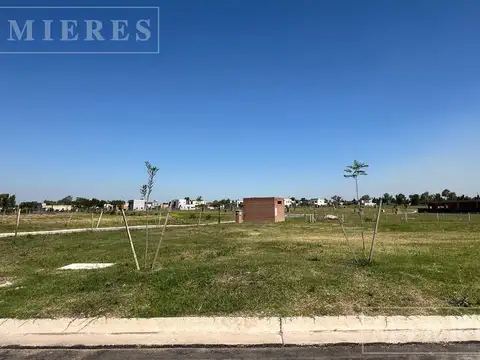 Lote de 489m² en venta en Santa Sofia, Pilar del Este