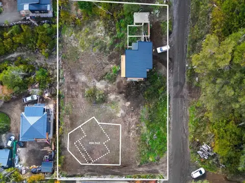 Cerro Dormilón 200, Piso 0