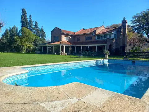 Alberto Williams  al 800