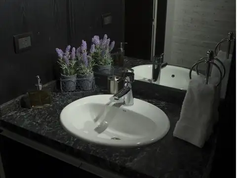 Venta. Departamento Loft. 78m². Cochera. Molina Ciudad.