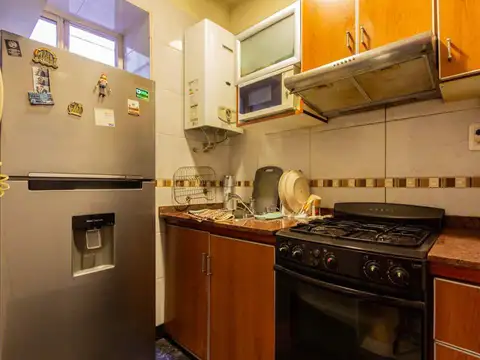 PERON AL 1800, CONGRESO Alquiler Temporario de hermoso 2 ambientes con Patio a metros de subtes A y B en innmejorable ubicacion