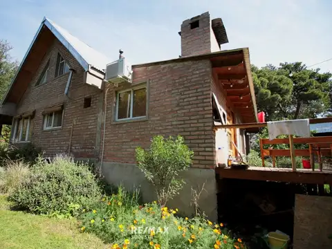 Casa 5 ambientes con 1 baño