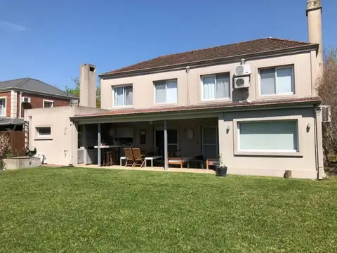Casa en Venta en Pilar Del Este, USD 270.000