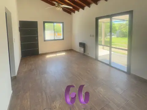 Casa en Venta con 1 cochera