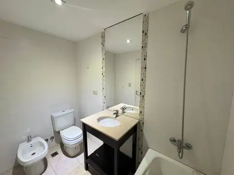 DPTO PISO ALTO CON PISCINA/AMENITIES - DUE TORRI