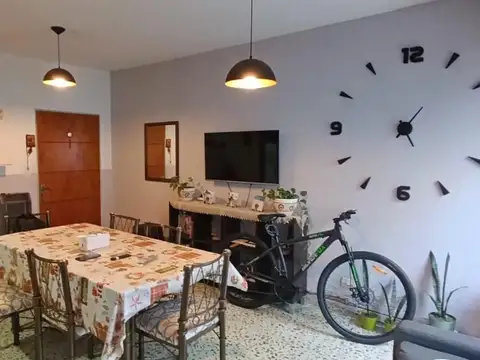 Depto Tipo Casa en Venta de 2 ambientes