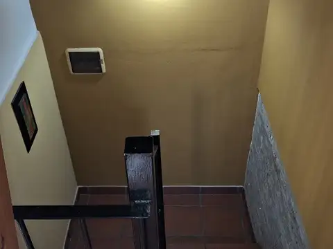 CASA DE 4 AMBIENTES CON PILETA COCHERA - DON TORCUATO -TIGRE-