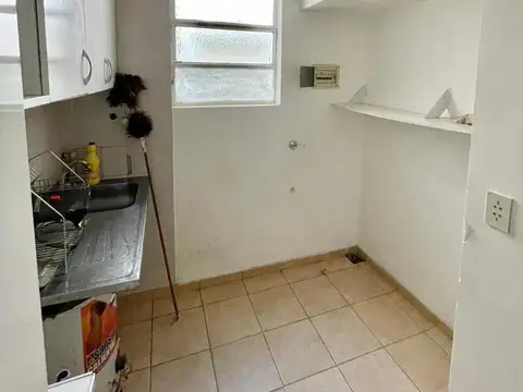 Oficina en Alquiler en Almagro, $ 900.000