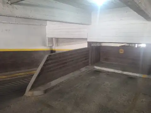 Venta Cochera Microcentro