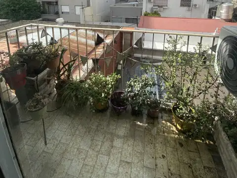 Departamento en Venta en Villa del Parque, USD 140.000