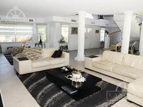 Casa en Venta al Noreste