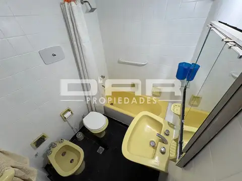 Departamento en Alquiler en Villa Luro, $ 600.000