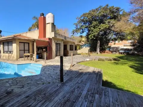 Casa 6 ambientes con 3 baños