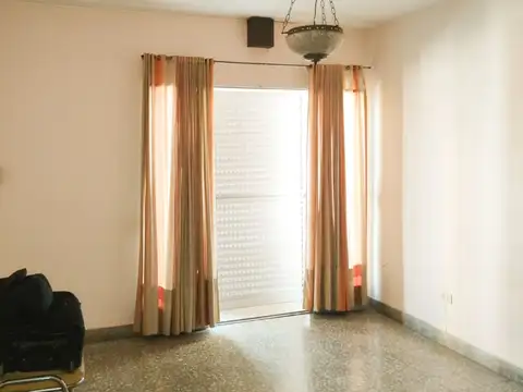 General Simón Bolívar 800