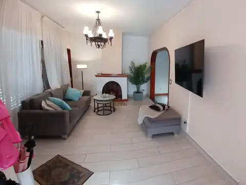 Casa en Venta en Quilmes, USD 210.000