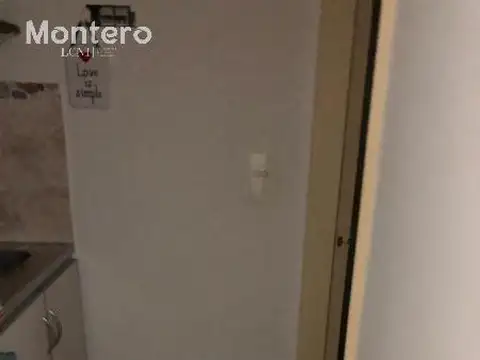 Oficina en Alquiler en Centro, $ 300.000