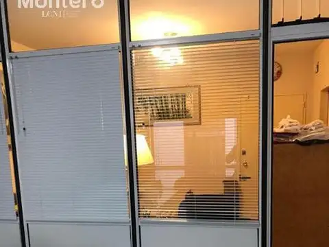 Oficina en Alquiler en Centro, $ 300.000