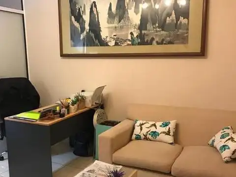 Oficina en Alquiler 40 años