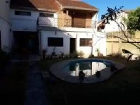 Casa en Venta en Villa Sarmiento, USD 290.000