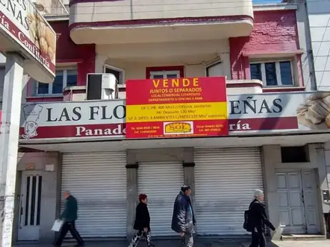 IMPORTANTE LOCAL con Deposito y Oficinas, Montacarga y Grupo Electrógeno sobre Av. Hipolito Yrigoyen -  690 m2