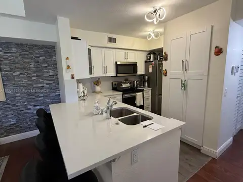 15400 SW 284th St  Homestead, FL 33033-1556