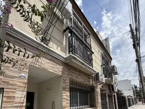 PH 2 AMBIENTES PLANTA BAJA CON PATIO