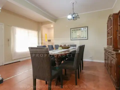 Casa en Venta en Don Torcuato, USD 260.000