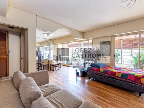 IMPECABLE DUPLEX! PISO ENTERO! Balcones corridos c/ vista abierta! Muy lum! Coch! Baul! ÚNICO! OPORT