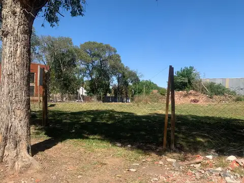 Terreno en Venta, FOS 0,6