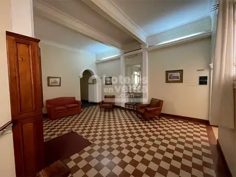 Hotel en Venta 3* - Zona céntrica de Bahia Blanca - 85 HAB - 158 PL