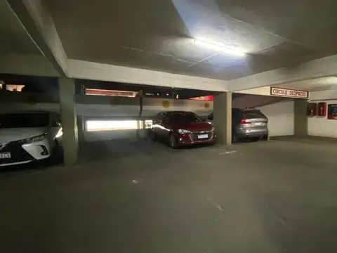 VENTA - COCHERAS - CENTRO