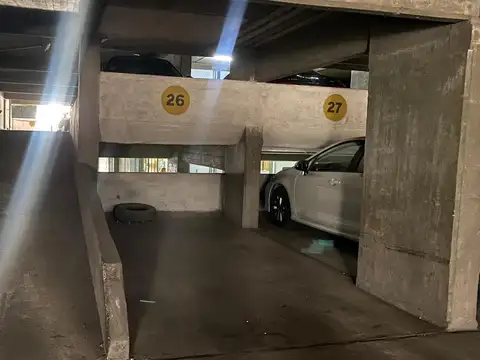 VENTA - COCHERAS - CENTRO