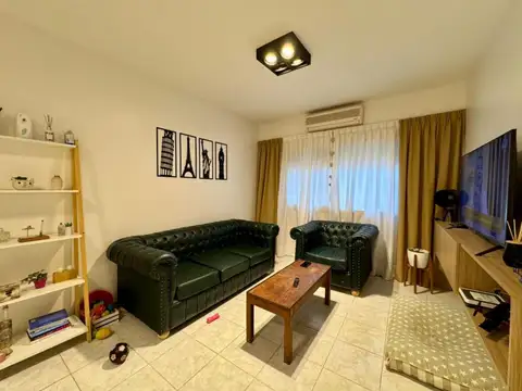 Departamento en venta - 3 Dormitorios 2 Baños - El Palomar