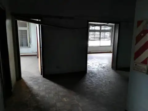 SAN JUSTO PLANTA INDUSTRIAL CON SALIDA A 4 CALLES FINANCIA