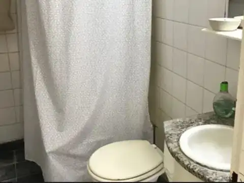 Depto Tipo Casa en Venta 45 años