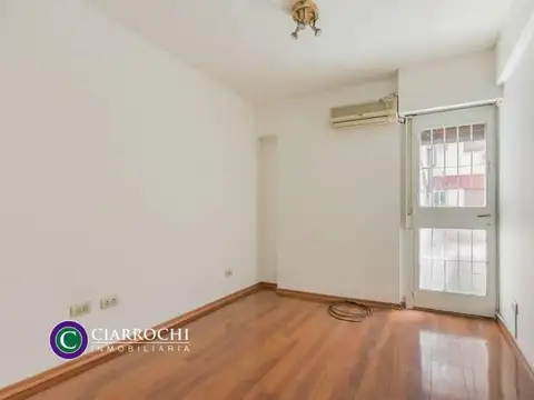 Oficina en Venta con 1 cochera