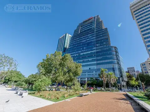 Oficina en Alquiler en Catalinas, USD 63.000