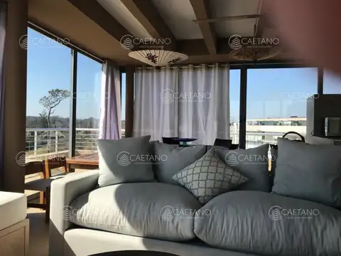 Hermoso departamento en venta con agradable vista.