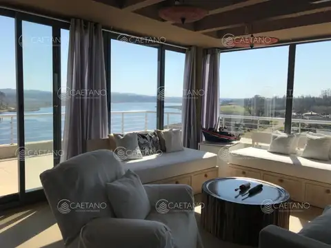 Hermoso departamento en venta con agradable vista.