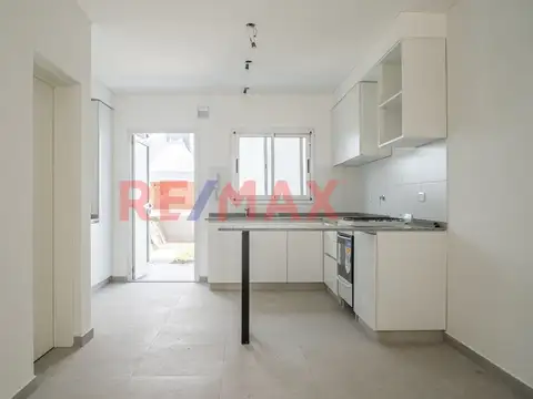 Depto Tipo Casa en Venta con 1 cocheras