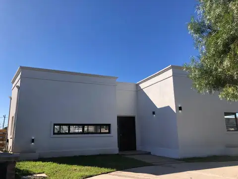 SAN RAMIRO STEEL FRAME 100