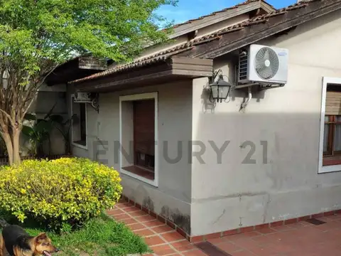 Casa 5 ambientes con 1 baño