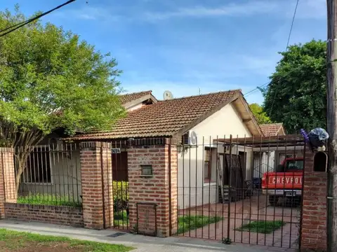 Casa en Venta en Manuel B Gonnet, USD 160.000