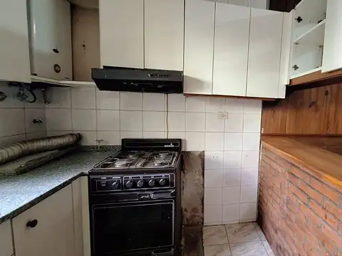 VENTA CASA PASILLO 3 DORMITORIOS CON PATIO EN PB