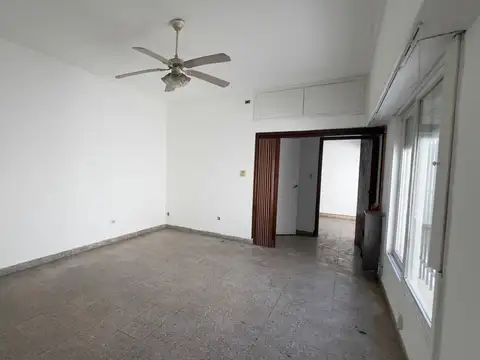 Depto Tipo Casa en Venta al Este
