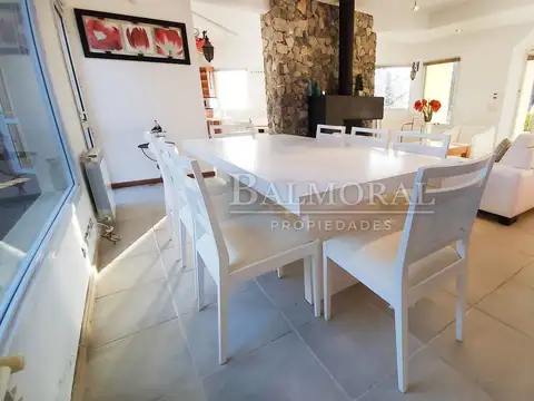 Casa en Alquiler Temporal en Pinamar, USD 111