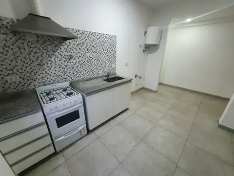 Departamento en Alquiler en Los Polvorines, $ 380.000