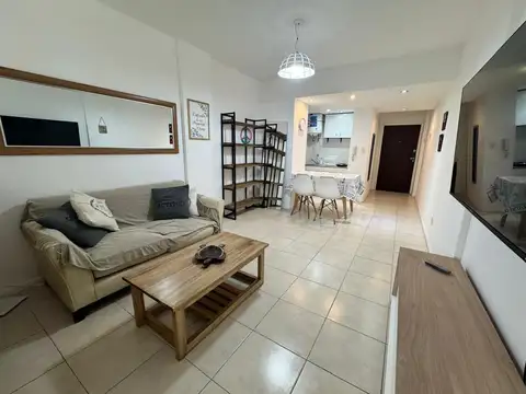 Alquiler Paquete Departamento Monoambiente Frente Balcón - Las Cañitas