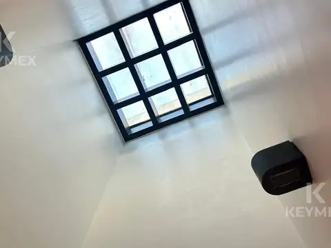 Casa 8 ambientes con 8 baños