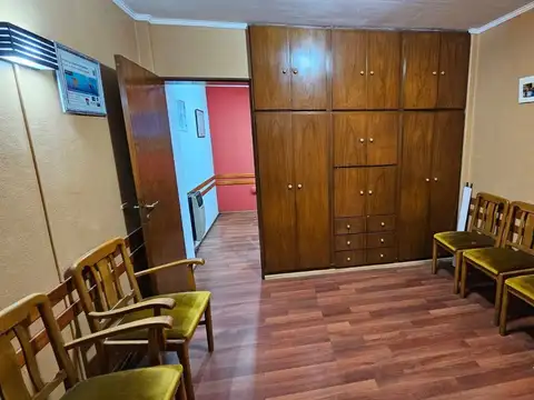 Oficina en Venta 61 años